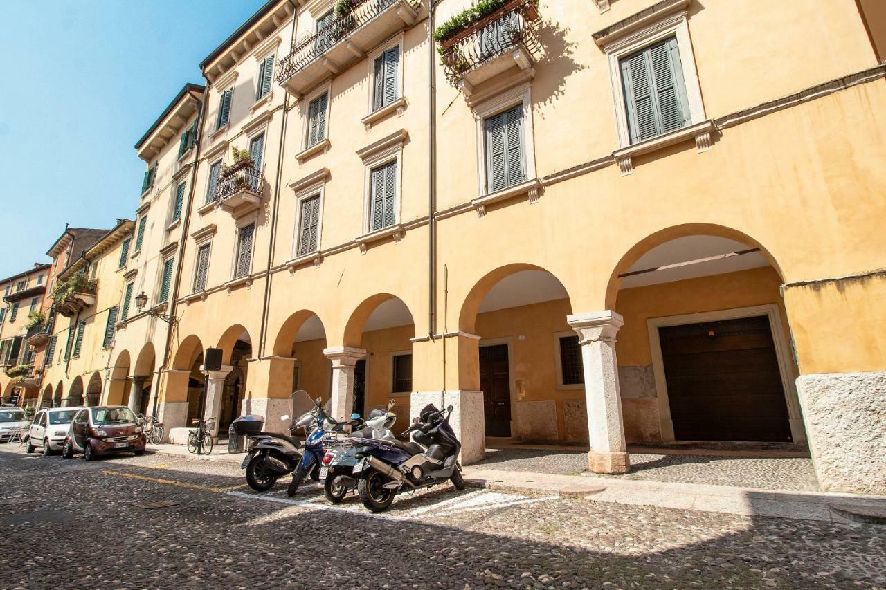 Lovely Apartment Sottoriva Verona Exterior foto