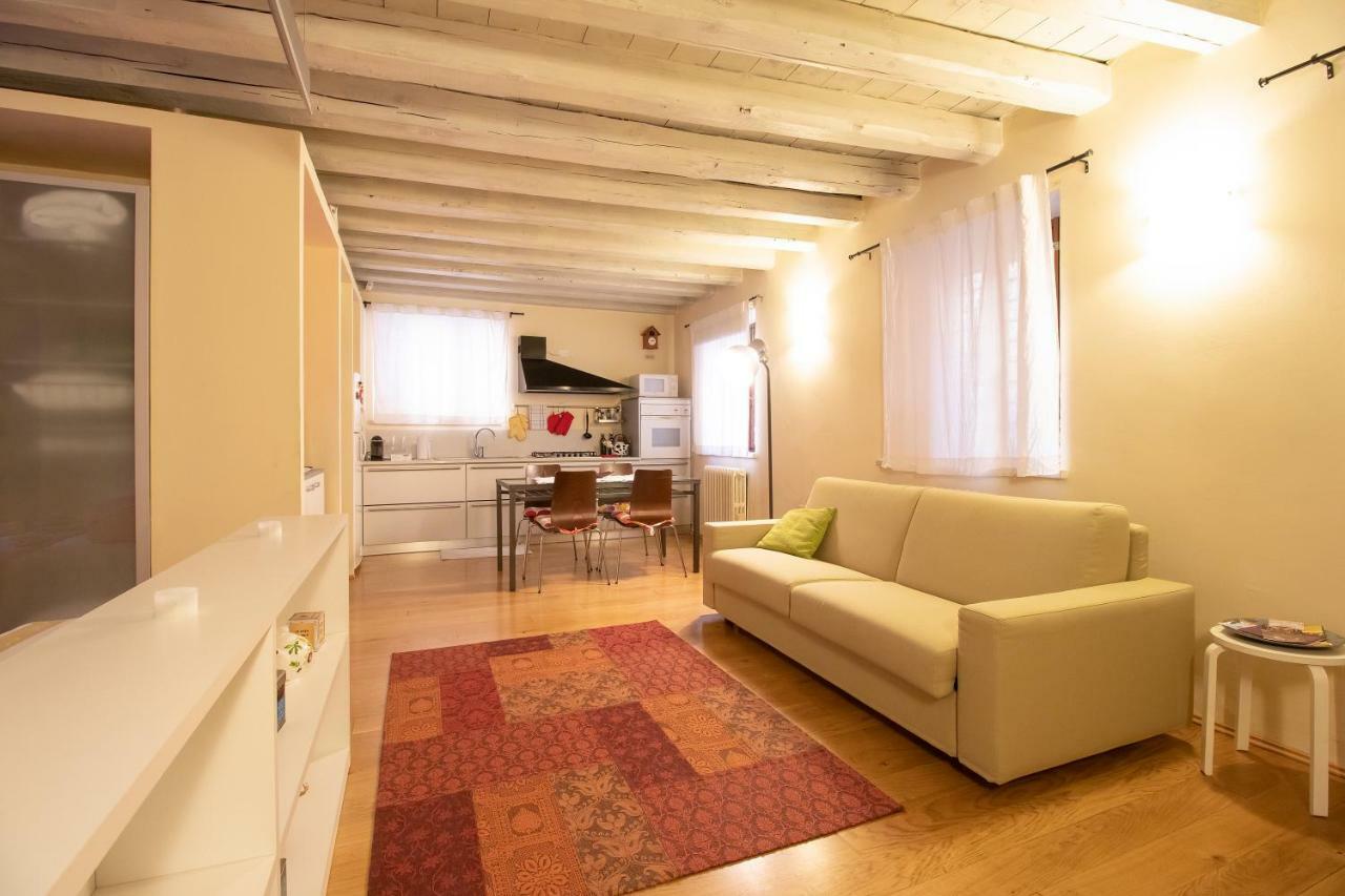 Lovely Apartment Sottoriva Verona Exterior foto