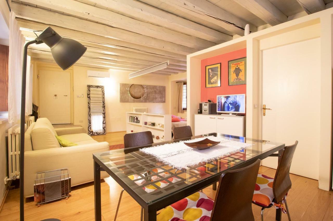 Lovely Apartment Sottoriva Verona Exterior foto